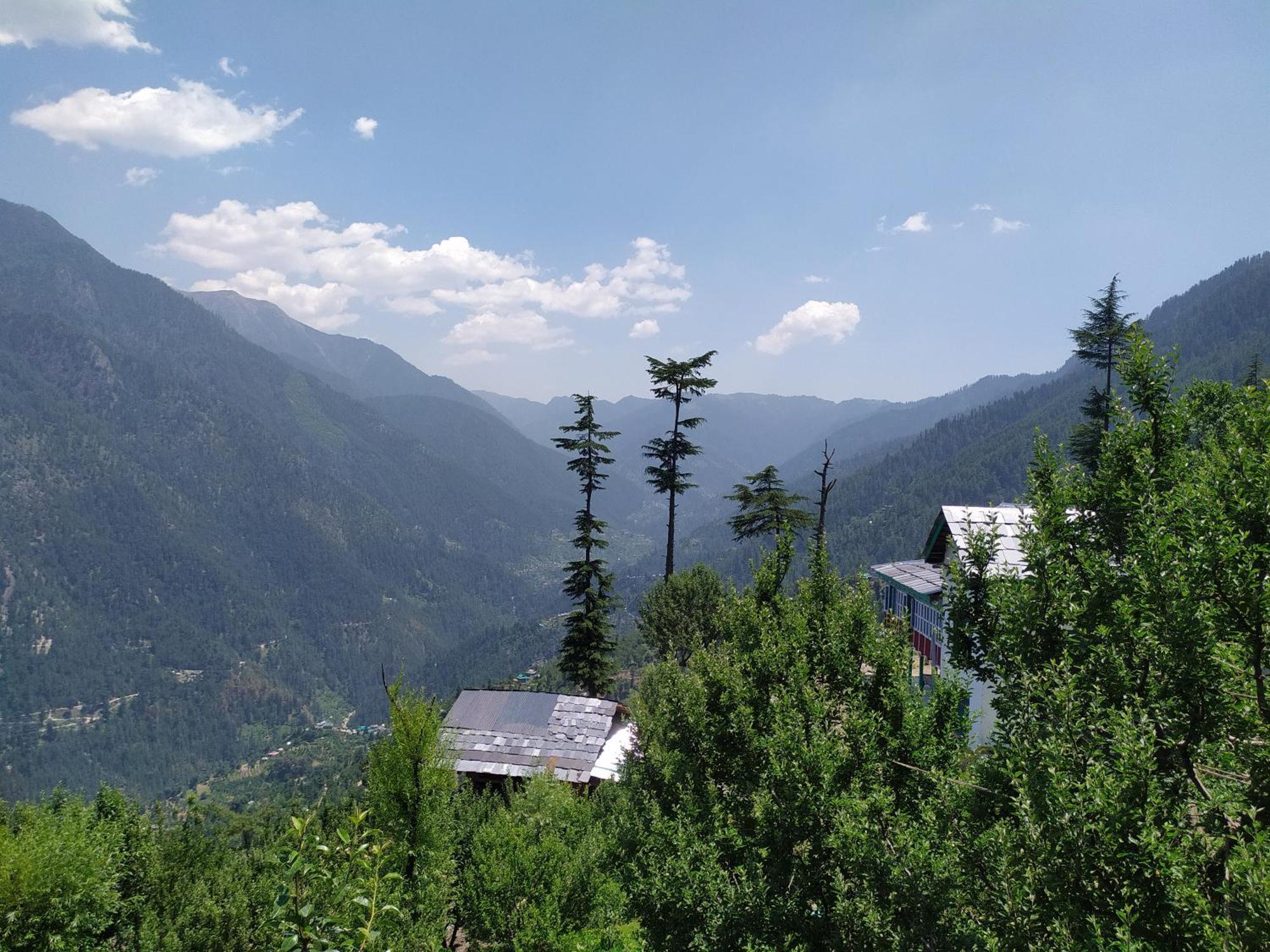 Mountain Eyrie Hotel Banjar Exterior photo